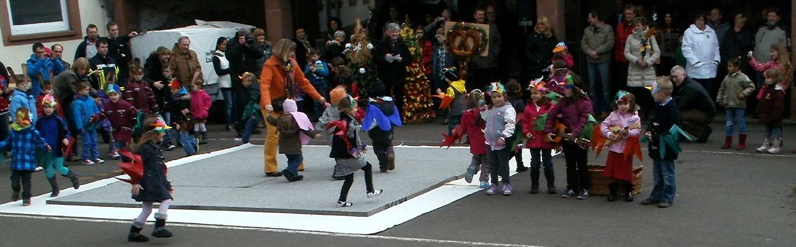 Kinder Vorf&uuml;hrung